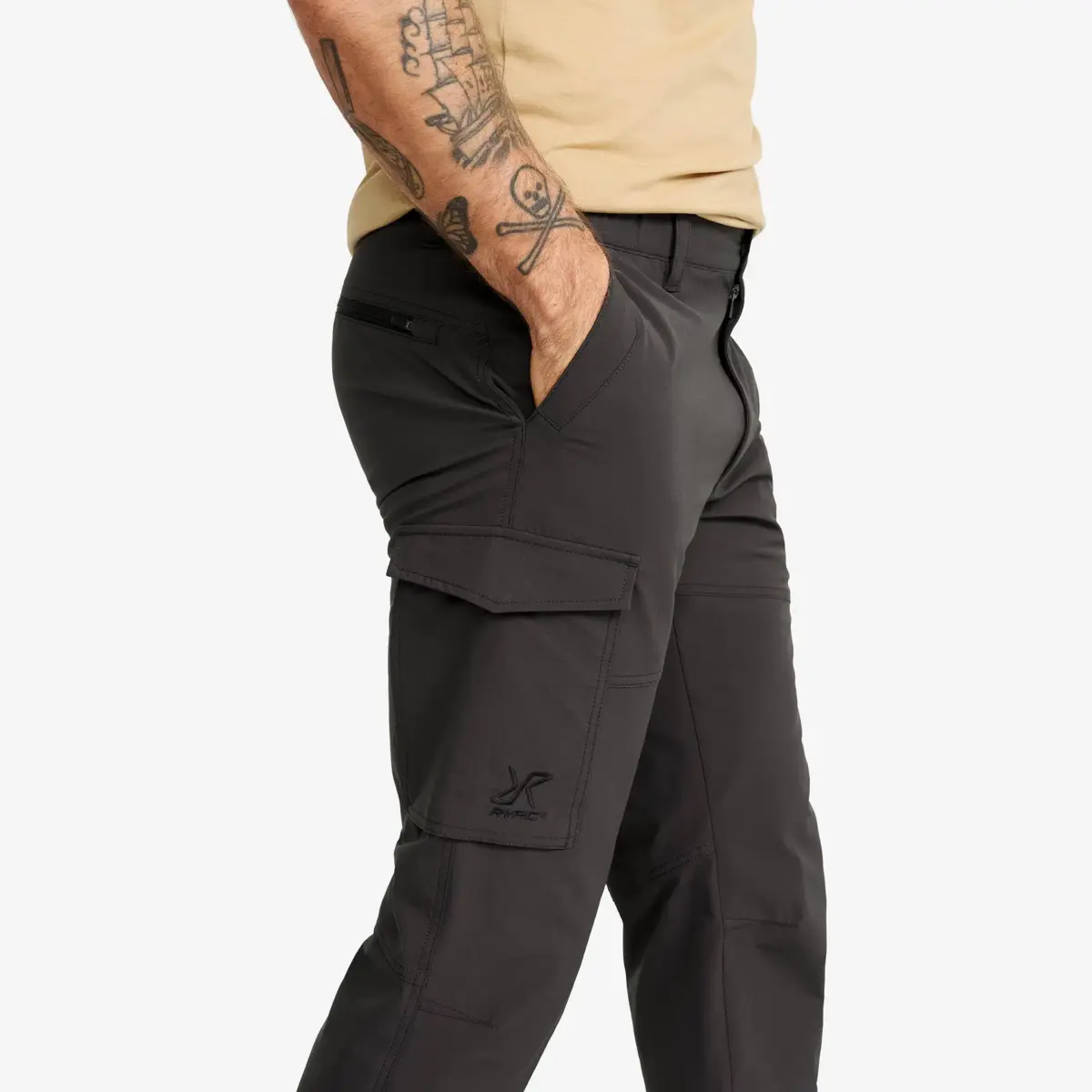 Adventure 3/4 Cargo Stretch Pants Men Anthracite Adventure 3/4 Cargo Stretch Pants Men Anthracite