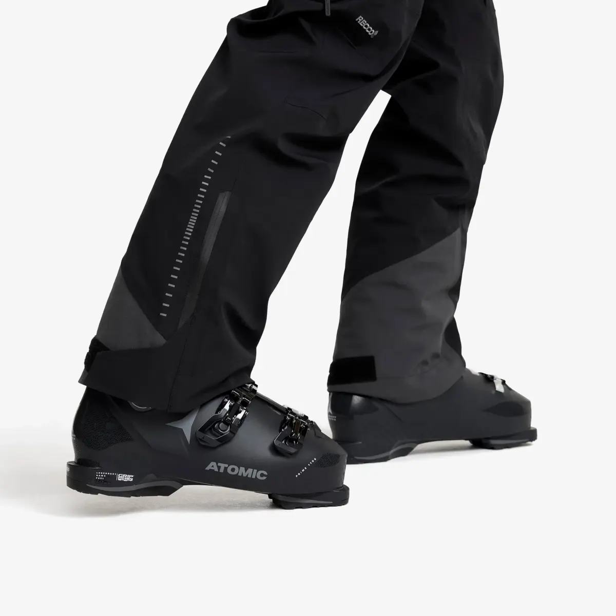 Atlas 3L skidbyxor med hängslen för herr, svarta Atlas 3L skidbyxor med hängslen för herr, svarta