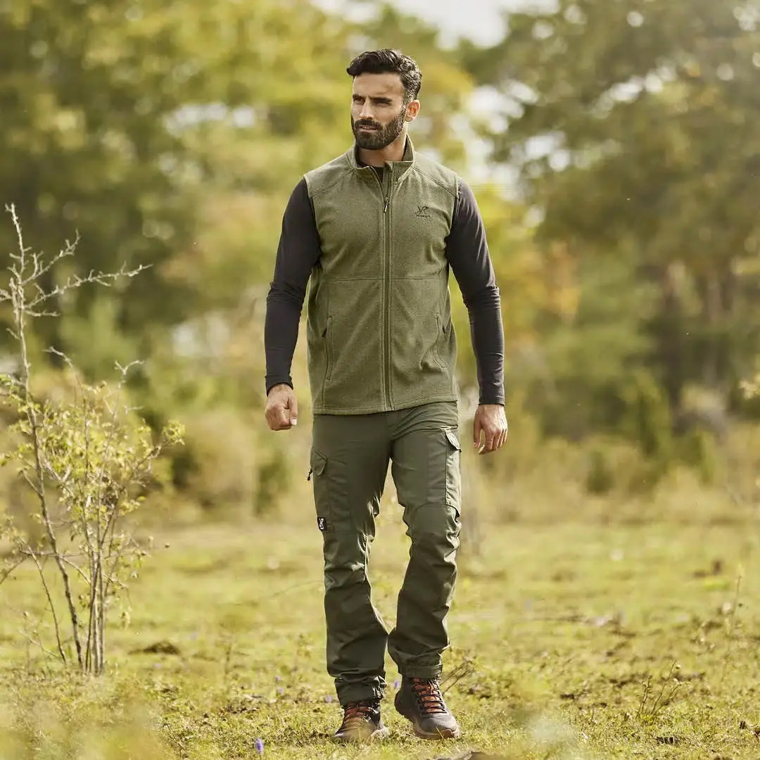 Essential Fleece Vest Men Cypress