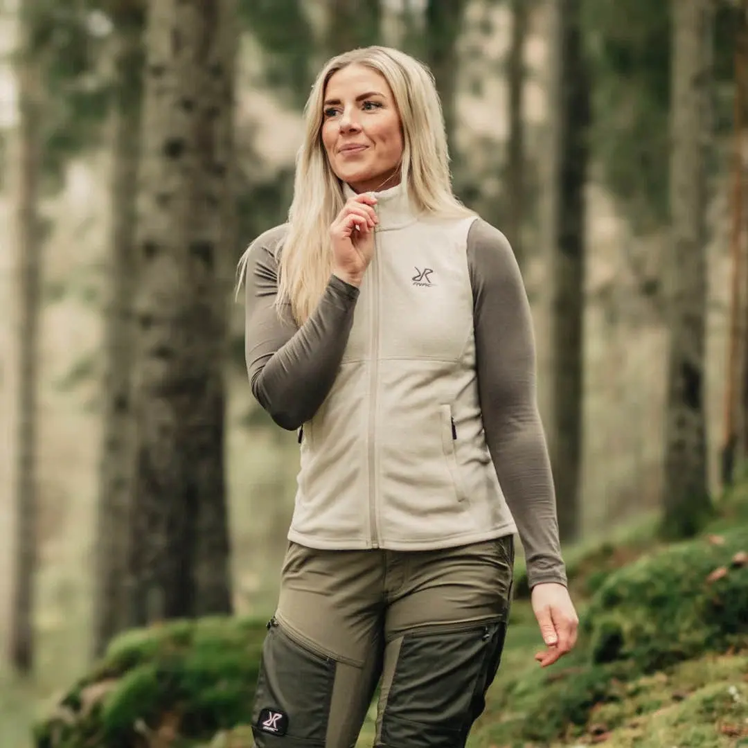 Essential Fleece Vest Women Peyote