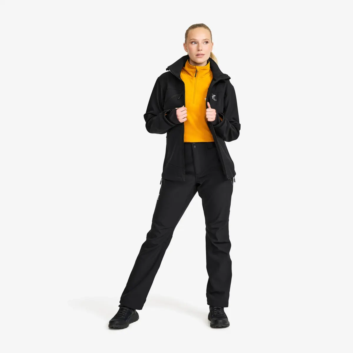 Hiball Essential Softshell-byxor för kvinnor, svarta Hiball Essential Softshell-byxor för kvinnor, svarta