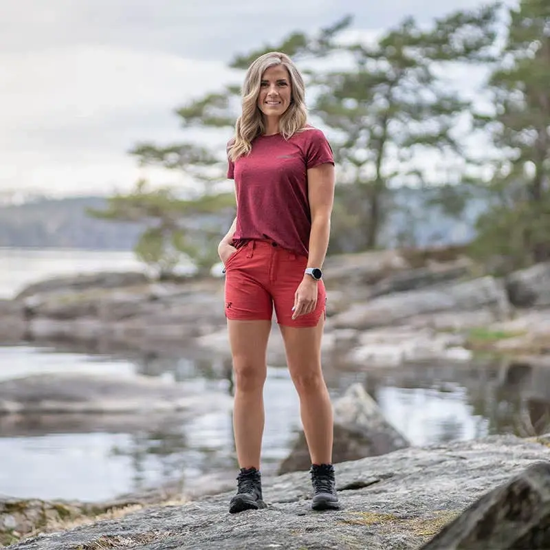 Hike & Dive Shorts Women Salsa