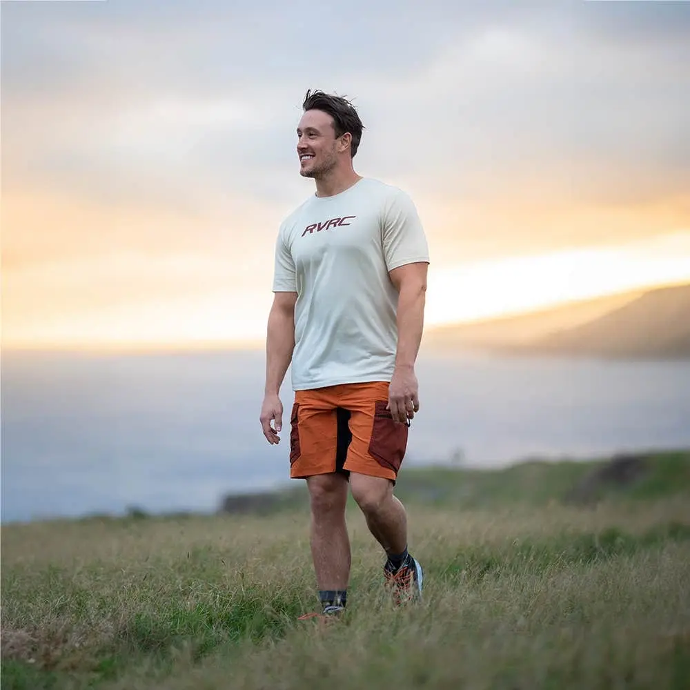 Mission Logo T-shirt för män, havregrå Mission Logo T-shirt för män, havregrå