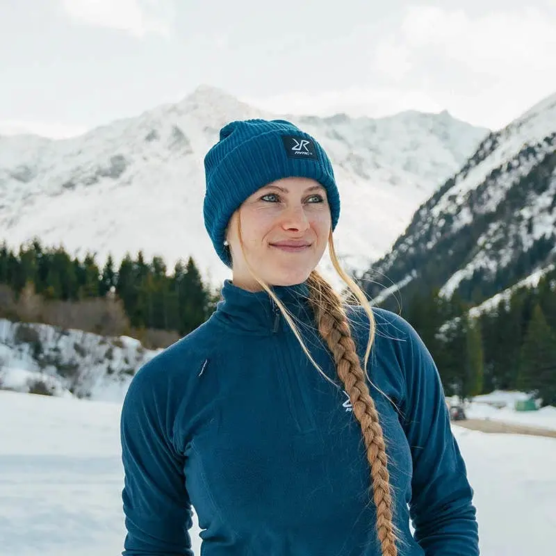 Ribbad patch-mössa  Blå opal