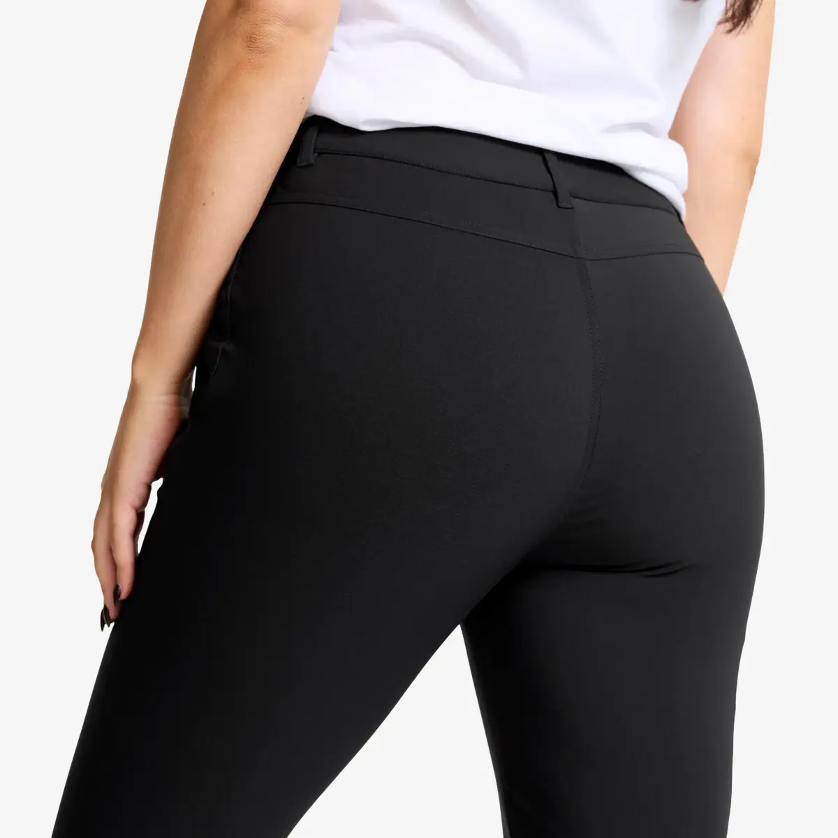 Variety Cropped byxor med hög midja för kvinnor, svarta Variety Cropped byxor med hög midja för kvinnor, svarta